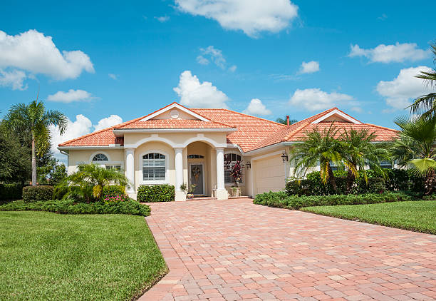 Best Driveway Pavers Near Me  in Clinton, AR